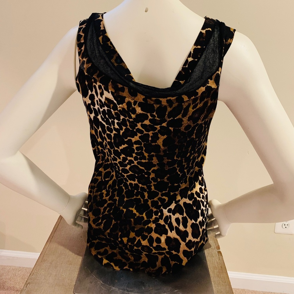 Leopard Sleeveless top